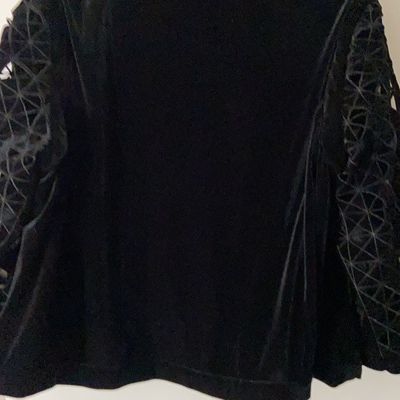 Tahari. Arthur S. Levine. - Picture 6 of 12